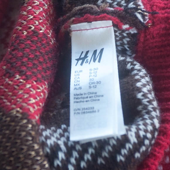 H&M Red Dog Reindeer Holiday Sweater - Picture 2 of 9